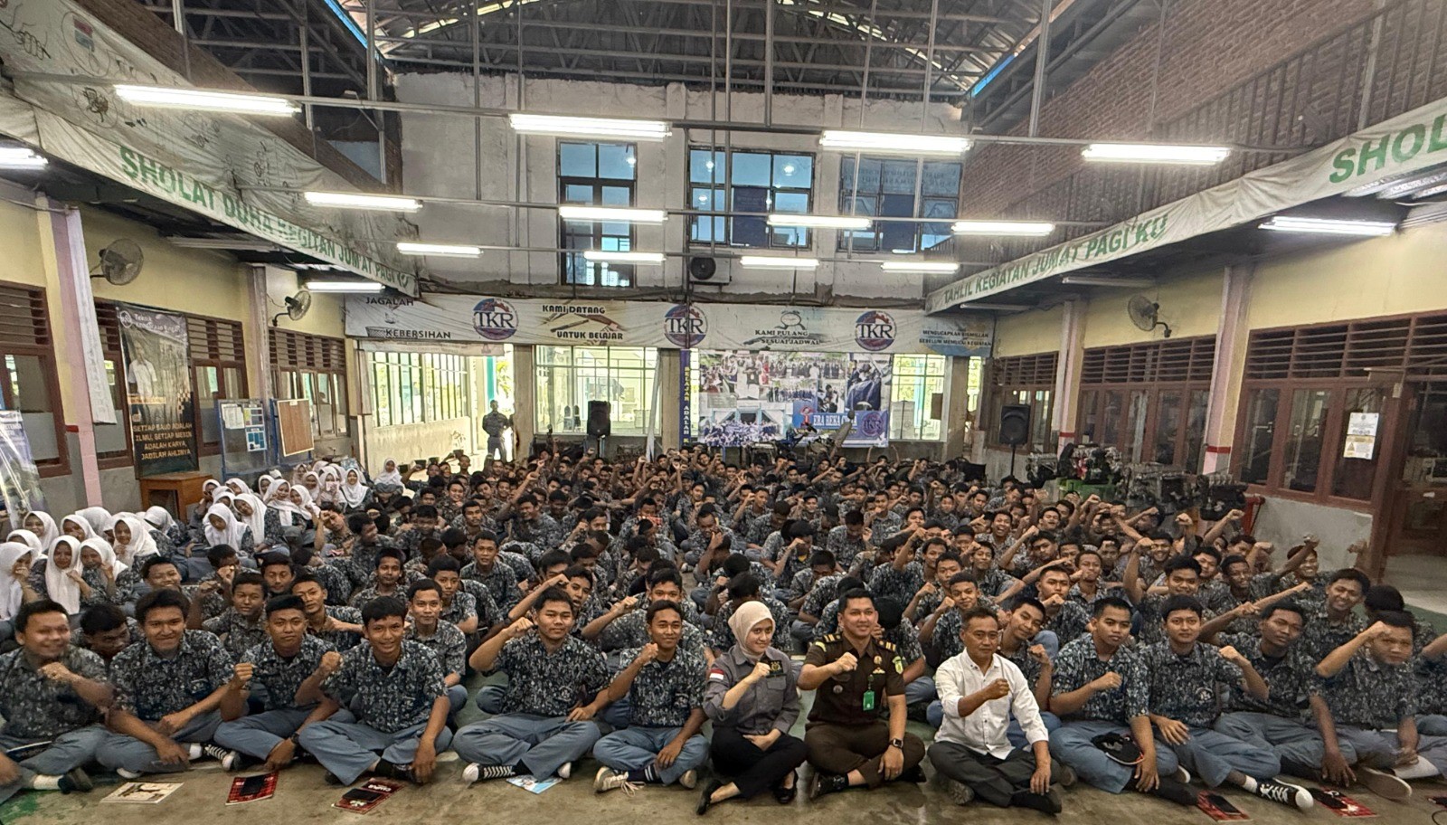 Jaksa Masuk Sekolah: Penyuluhan Hukum untuk Siswa SMK Samudra Nusantara